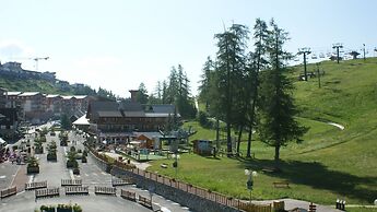 Adonis Valberg