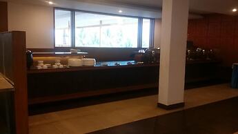 The Viceroy Comforts