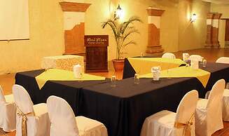 Hotel Real Plaza