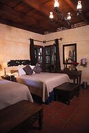Hotel Real Plaza
