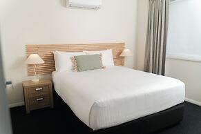 Zig Zag Motel