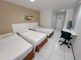 SLZ Lagoa Hotel