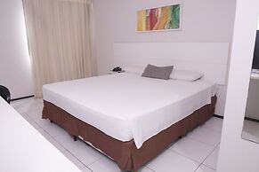 SLZ Lagoa Hotel