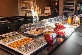 Hotel Leo Station et Annexes