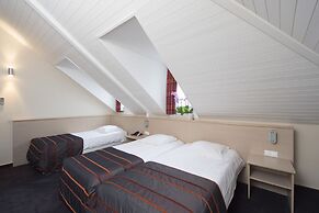 Hotel Leo Station et Annexes