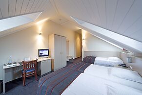 Hotel Leo Station et Annexes