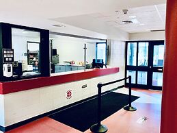 Residence & Conference Centre - North Bay