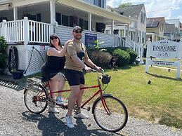 Tandem Bike Inn