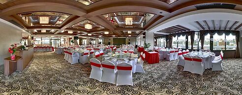 Huatian Chinagora Hotel