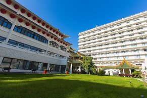 Huatian Chinagora Hotel