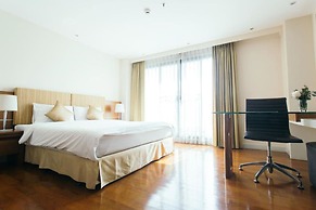 Thomson Residence Hotel