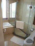 Thomson Residence Hotel