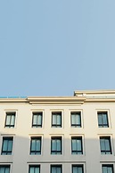 Thomson Residence Hotel