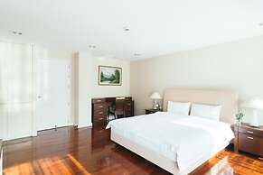 Thomson Residence Hotel