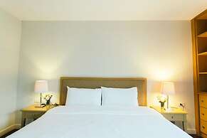 Thomson Residence Hotel