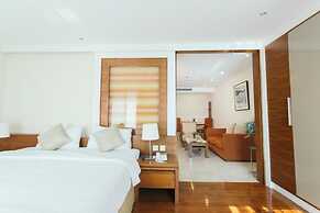 Thomson Residence Hotel