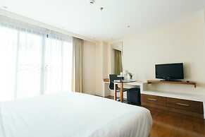 Thomson Residence Hotel