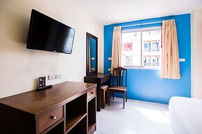 18 Coins Budget Hotel