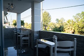 Parthenis Riviera Hotel