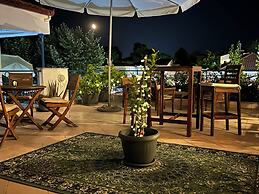 Victor-Eleni Hotel