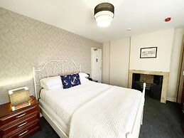 Anchor Hotel