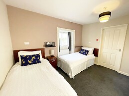Anchor Hotel