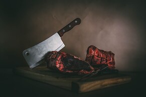 King and Queen Hotel Suites