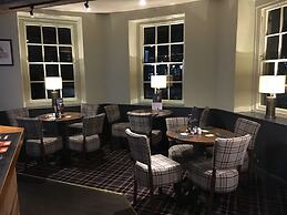 Sturdy's Castle Country Inn