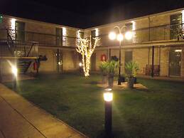 Sturdy's Castle Country Inn