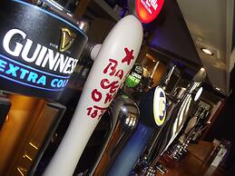 Sturdy's Castle Country Inn