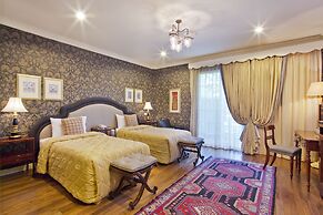 Rancho Charnvee Khaoyai