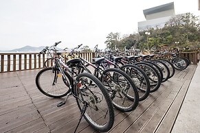 Kumho Tongyeong Marina Resort