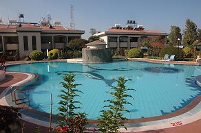 Blue Country Resort