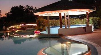 Blue Country Resort
