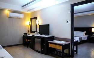 Coron Westown Resort