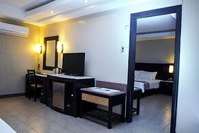 Coron Westown Resort
