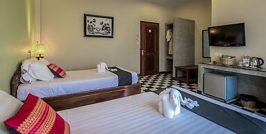 Baby Elephant Boutique Hotel