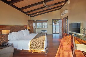 Two Seasons Coron Island Resort