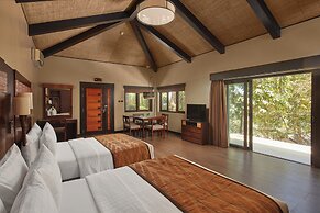 Two Seasons Coron Island Resort