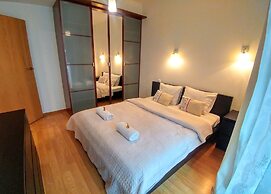 Angel Plaza Apartments