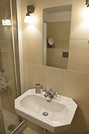 Angel Plaza Apartments