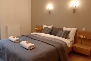 Angel Plaza Apartments