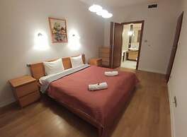 Angel Plaza Apartments