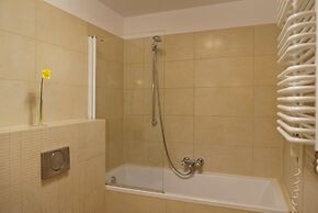 Angel Plaza Apartments