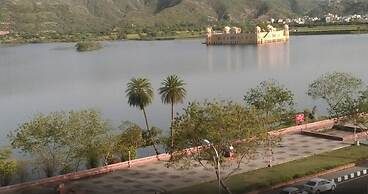Regenta Central Jal Mahal, Jaipur