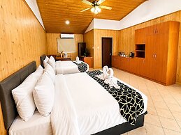 Forest Crest Nature Hotel and Resort