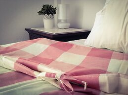 Cybele Suites & Apartments