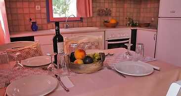 Cybele Suites & Apartments