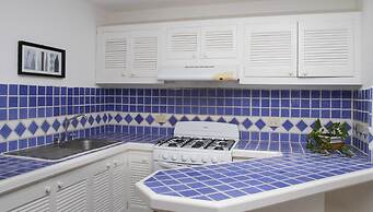 Las Gaviotas Hotel & Suites