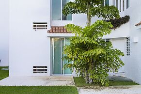 Las Gaviotas Hotel & Suites